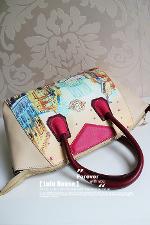 กระเป๋าLuluhouse รุ่น LL78or2 กระเป๋าของแท้ 100% สวยค่ะ หนังพิมพ์ลายออกแนววินเทจ ดูมีดีไซน์มากค่ะ